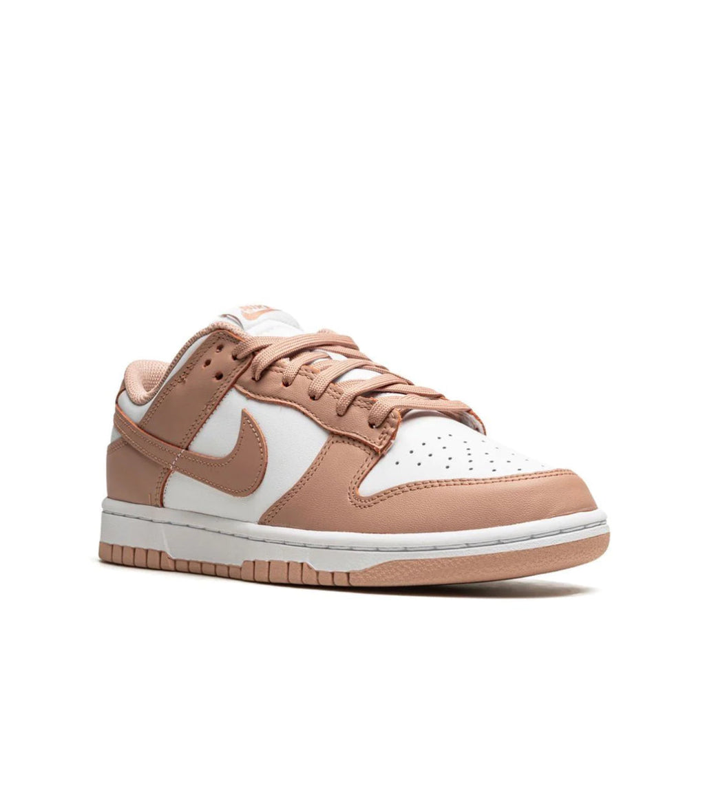 Nike Dunk ‘Rose Whisper’