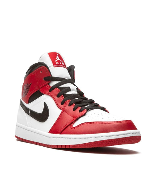 Air Jordan 1 Mid ‘Chicago 2020’