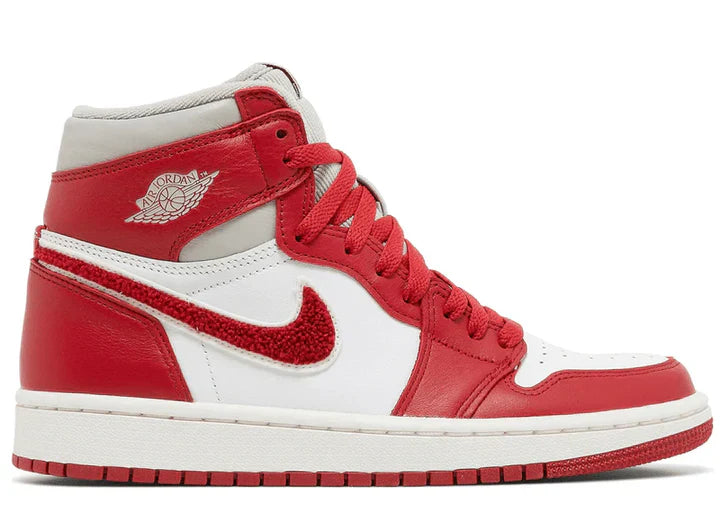 JORDAN 1 RETRO HIGH OG VARSITY RED